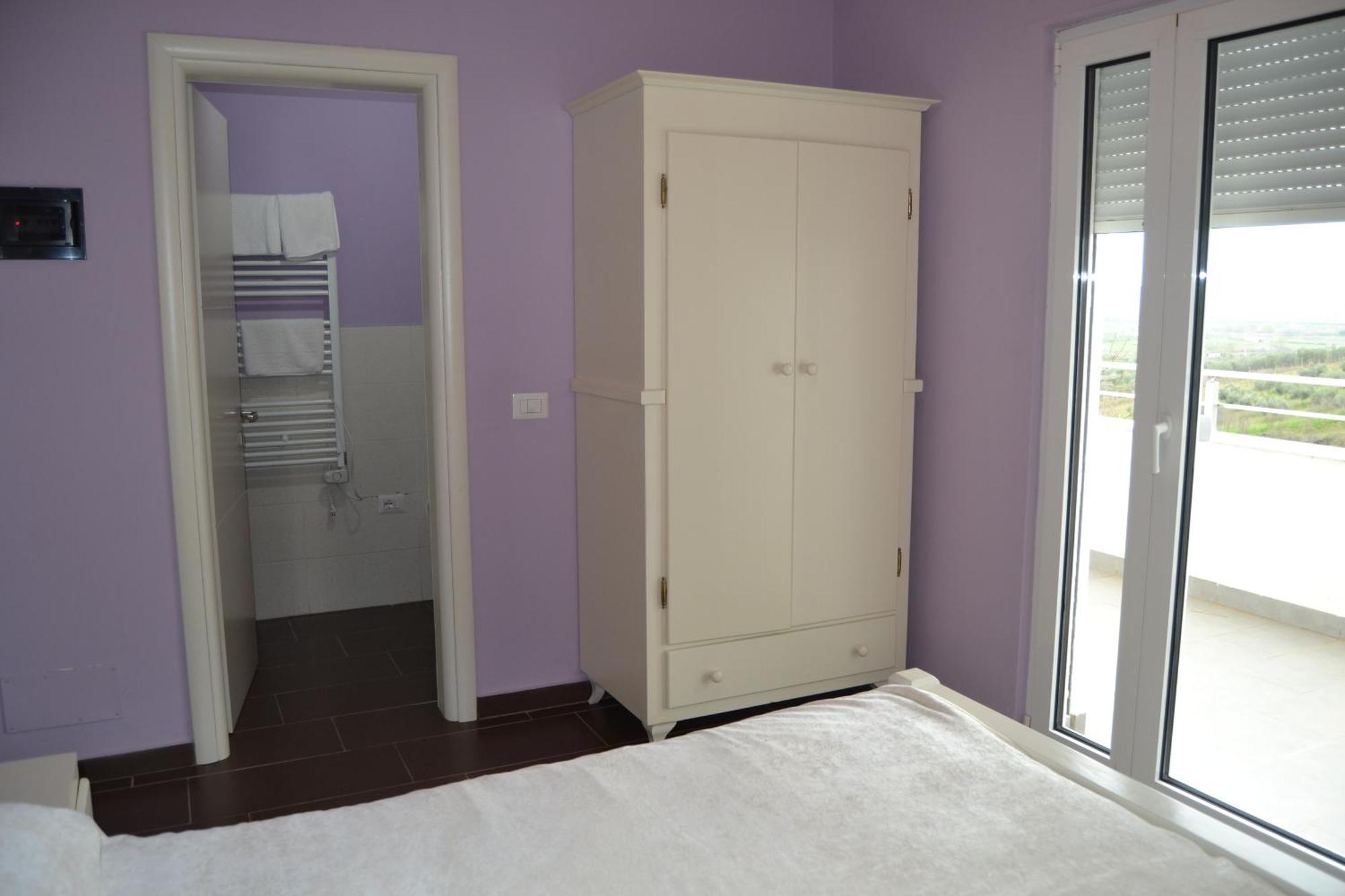 Kodra E Godenve Hotel Vile-Ballaj ภายนอก รูปภาพ