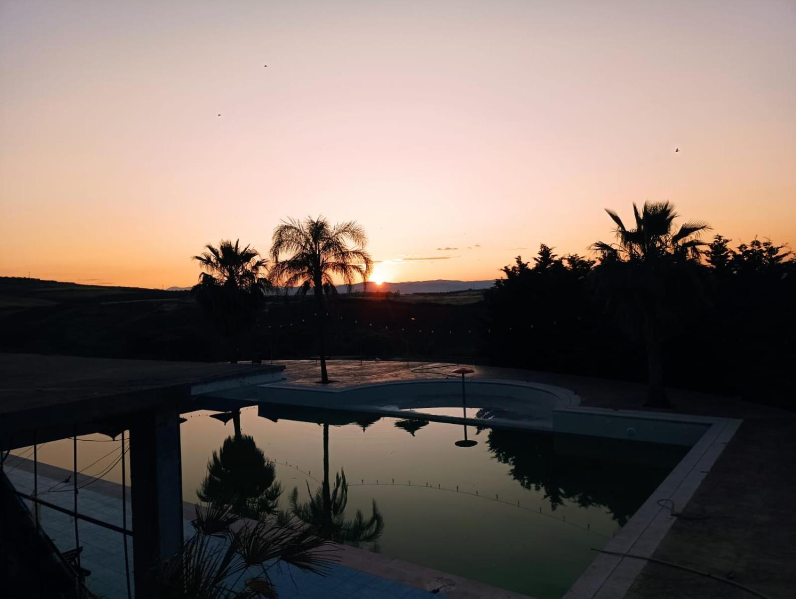Kodra E Godenve Hotel Vile-Ballaj ภายนอก รูปภาพ